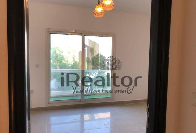 98247158 - Property Image 3
