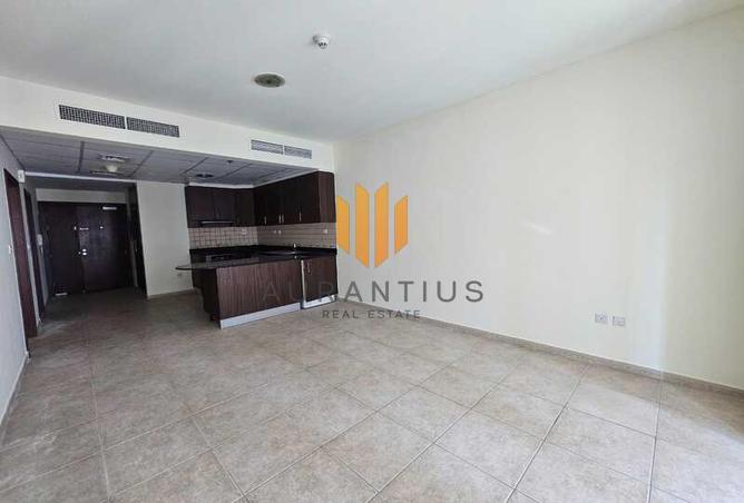 16131400 - Property Main Image