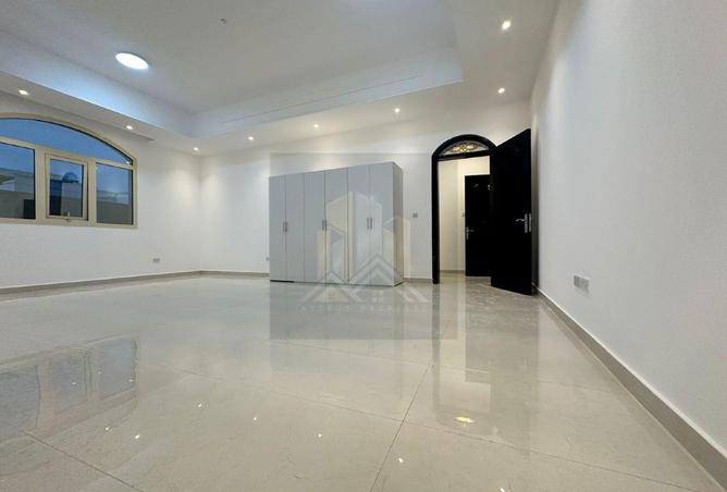 105547756 - Property Image 3