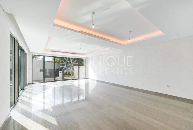 75024581 - Property Image 2