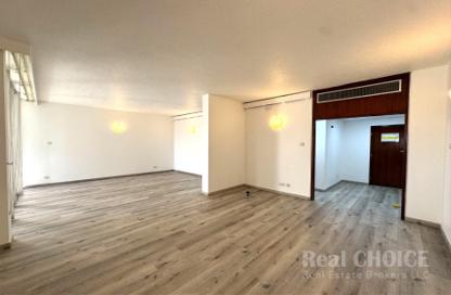 Apartment - 2 Bedrooms - 2 Bathrooms for rent in The Apartments Dubai World Trade Centre C - The Apartments Dubai World Trade Centre - World Trade Center - Dubai