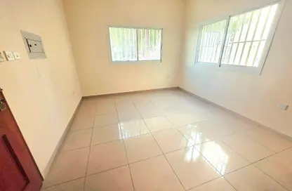 Apartment - Studio - 1 Bathroom for rent in Fire Station Road - Muwaileh - Sharjah