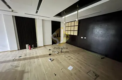 Office Space - 2 Bedrooms - 1 Bathroom for rent in Al Etihad Building - Port Saeed - Deira - Dubai