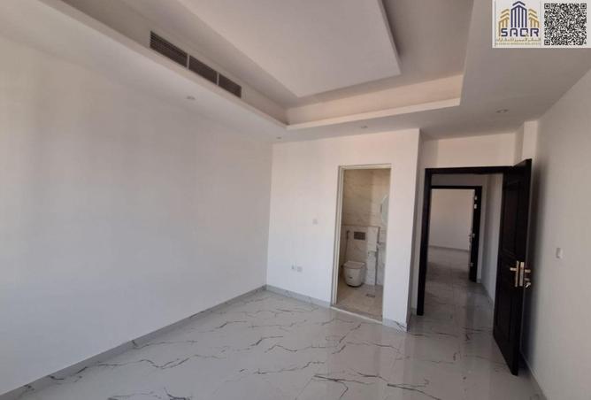 83231780 - Property Image 3