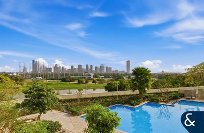 Apartment - 3 Bedrooms - 4 Bathrooms for sale in Vida Residence 2 - Vida Residence - The Hills - Dubai
