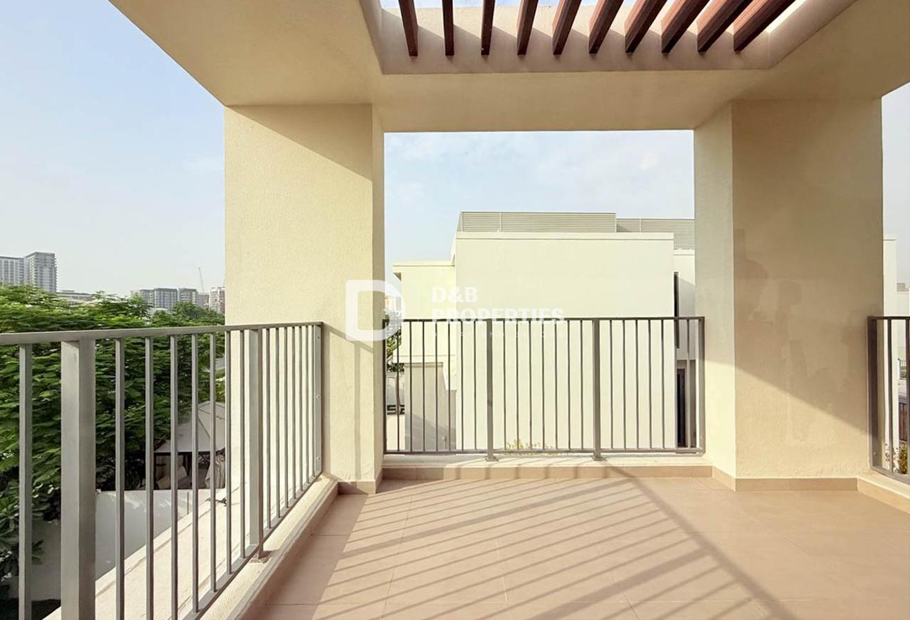 Spacious Villa | 4BR + Maid | Single Row | Vacant photo 23