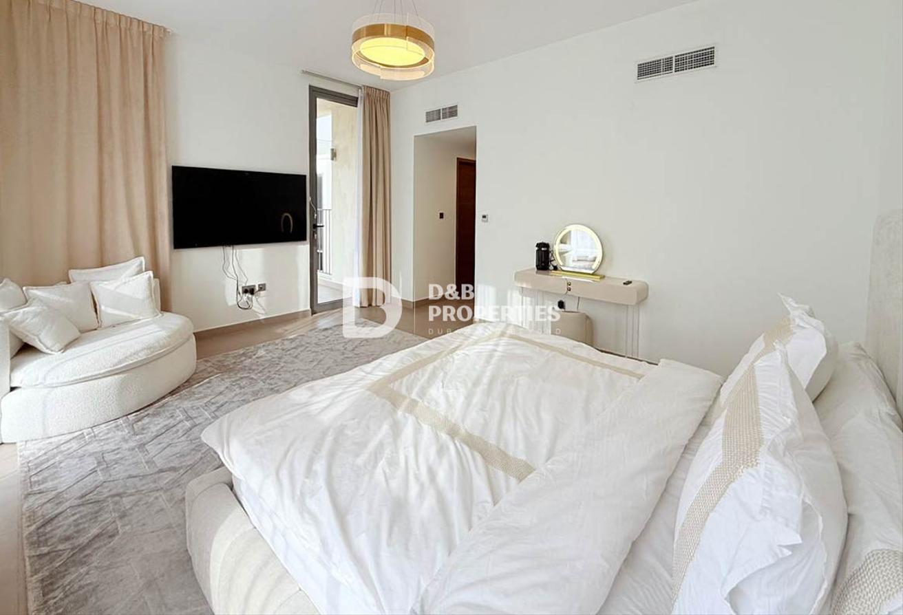 Spacious Villa | 4BR + Maid | Single Row | Vacant photo 19