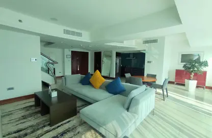 Apartment - 2 Bedrooms - 2 Bathrooms for rent in Jumeirah Living - World Trade Centre Residence - World Trade Center - Dubai Apartment - 2 Bedrooms - 2 Bathrooms for rent in Jumeirah Living - World Trade Centre Residence - World Trade Center - Dubai