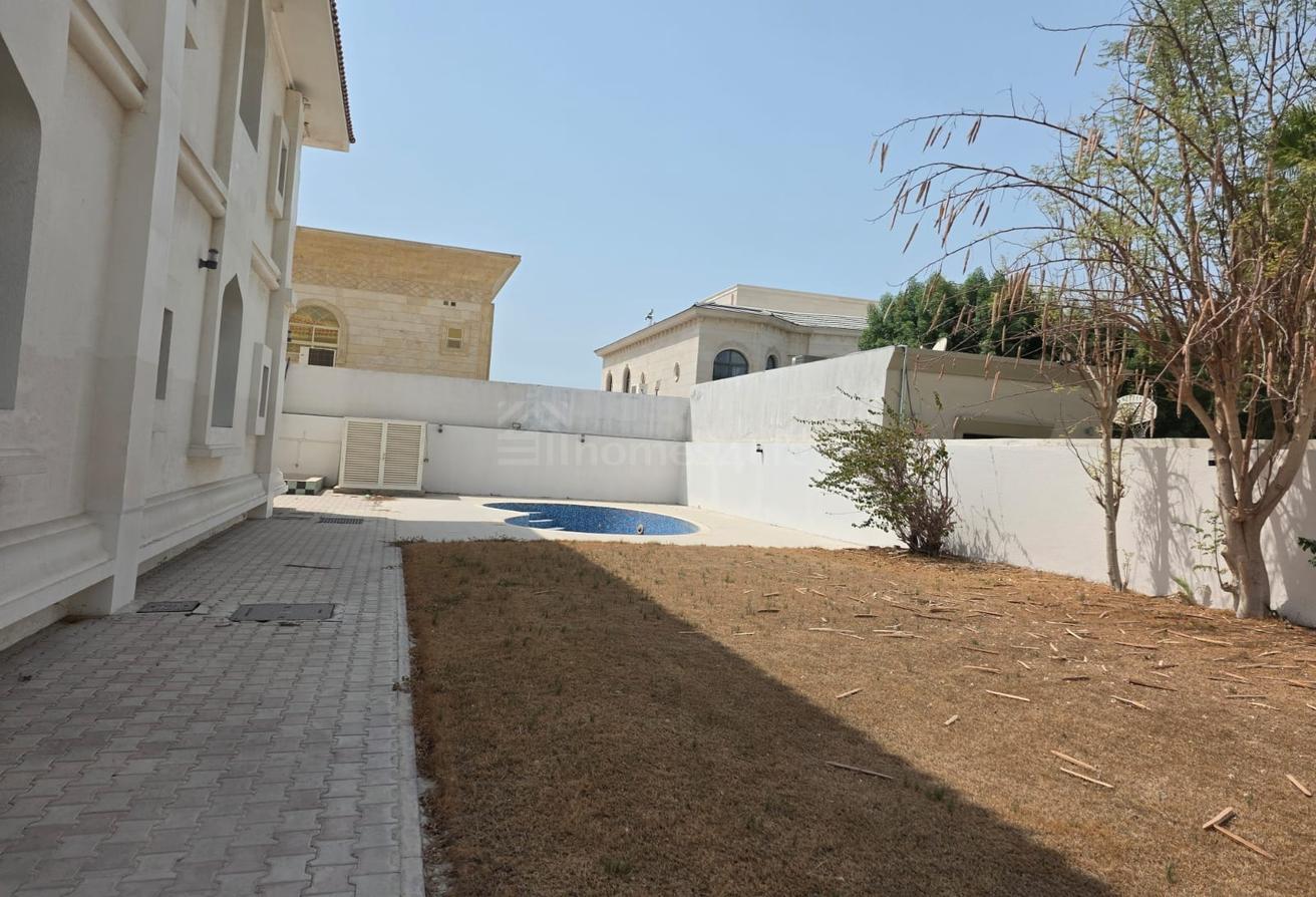 EXCEPTIONAL 8BR +MAID'S VILLA | VACANT NOW photo 27