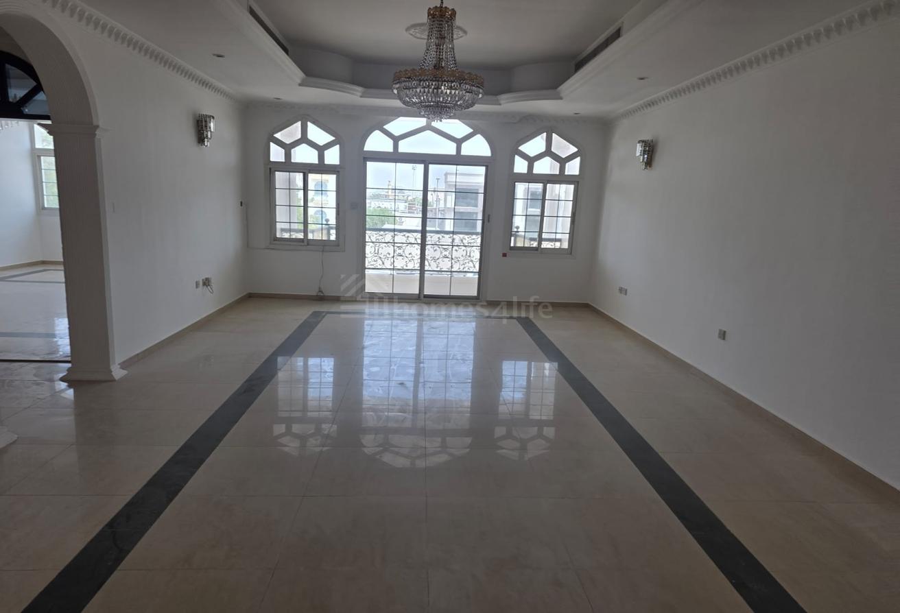 EXCEPTIONAL 8BR +MAID'S VILLA | VACANT NOW photo 5