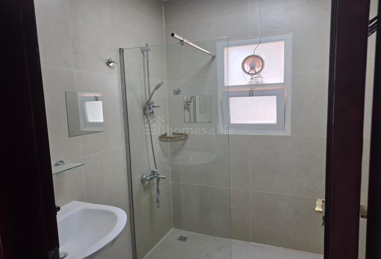 EXCEPTIONAL 8BR +MAID'S VILLA | VACANT NOW photo 20