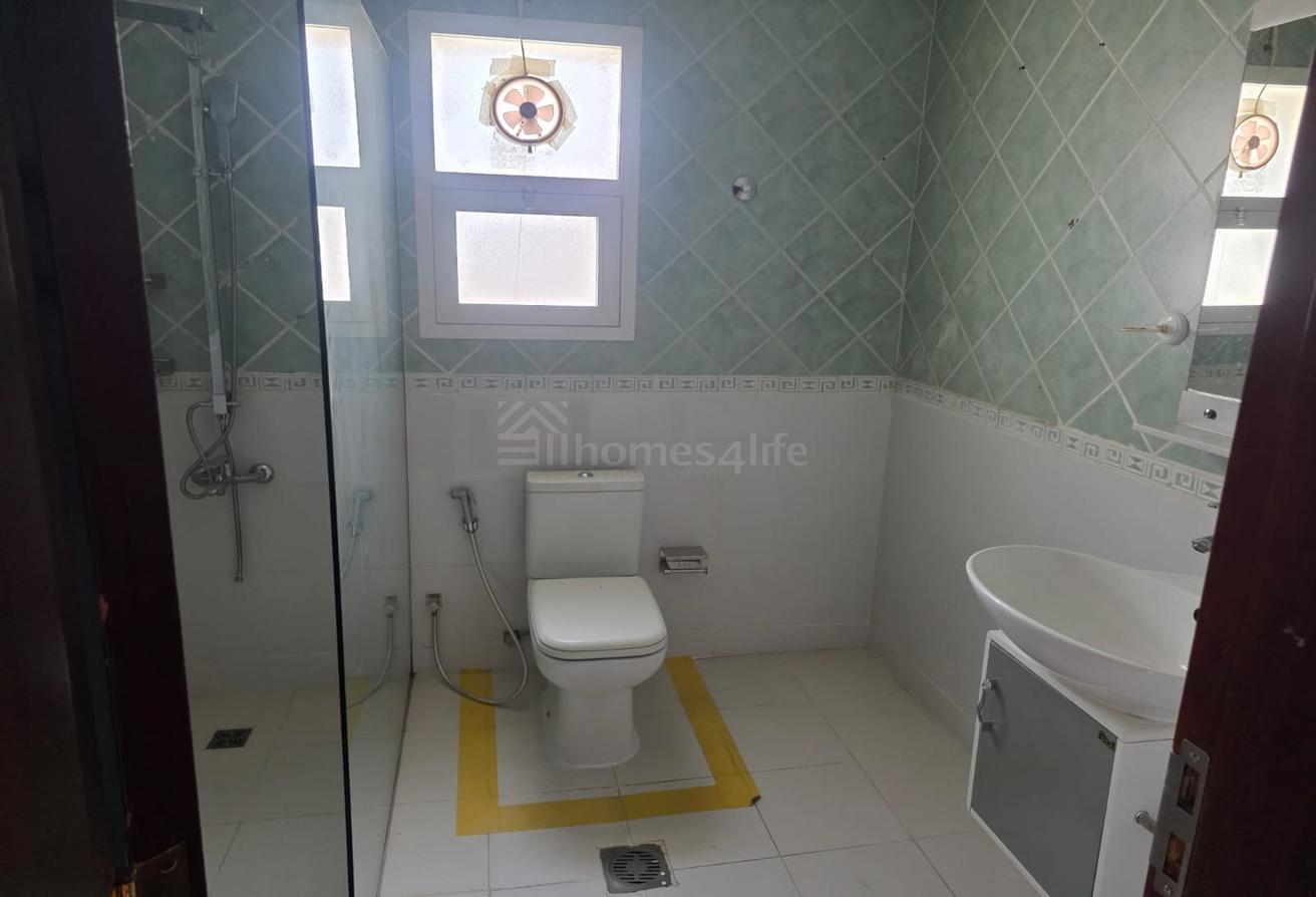 EXCEPTIONAL 8BR +MAID'S VILLA | VACANT NOW photo 16