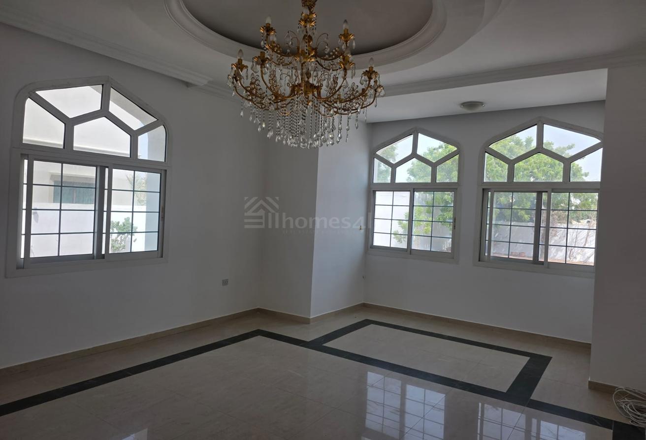 EXCEPTIONAL 8BR +MAID'S VILLA | VACANT NOW photo 4