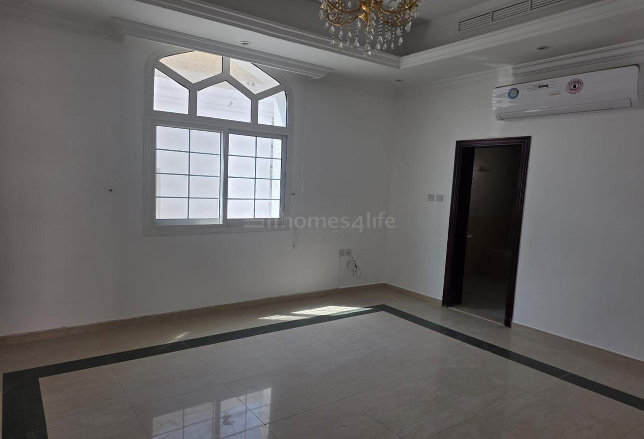 EXCEPTIONAL 8BR +MAID'S VILLA | VACANT NOW photo 10