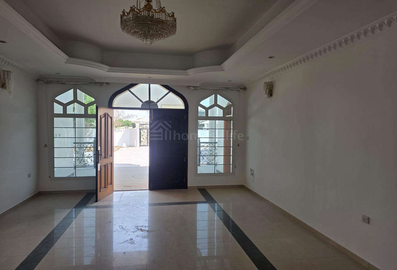 EXCEPTIONAL 8BR +MAID'S VILLA | VACANT NOW photo 6