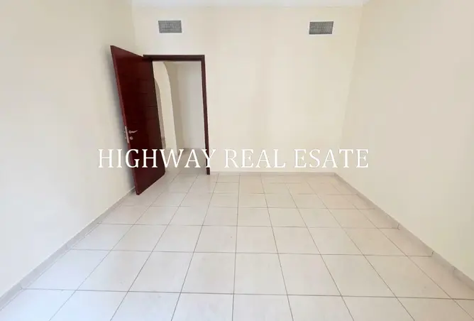 156011219 - Property Image 3
