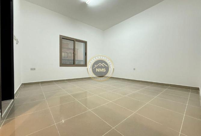 121101392 - Property Image 2
