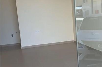 Shop - Studio - 1 Bathroom for rent in Al Rashidiya 3 - Al Rashidiya - Ajman