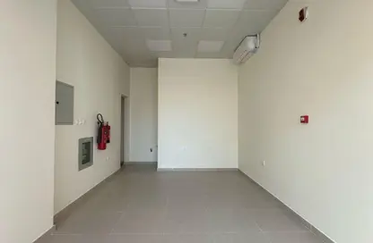 Shop - Studio - 1 Bathroom for rent in Al Rashidiya 3 - Al Rashidiya - Ajman