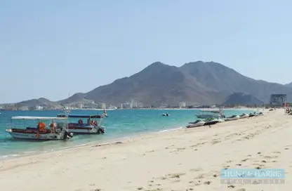 Apartment - 2 Bedrooms - 3 Bathrooms for sale in Khor Fakkan - Sharjah