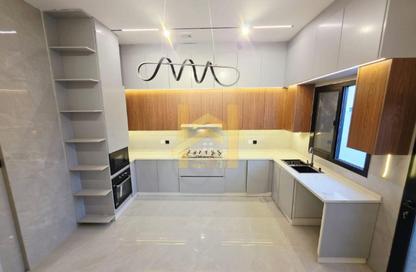 Villa - 5 - 7 for sale in Kabbali Hills - Al Helio 2 - Al Helio - Ajman