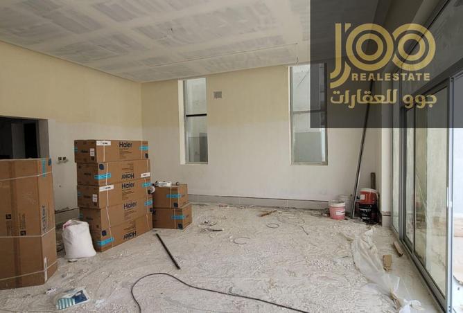 76962703 - Property Image 2