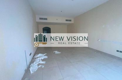 Apartment - 2 - 4 for rent in Asas Tower - Al Khan Lagoon - Al Khan - Sharjah