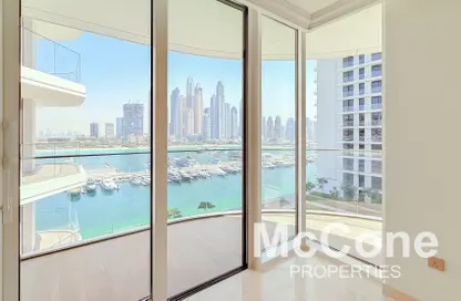 Apartment - 2 Bedrooms - 3 Bathrooms for rent in Palace Beach Residence Tower 2 - Palace Beach Residence - Emaar Beachfront - Dubai Harbour - Dubai