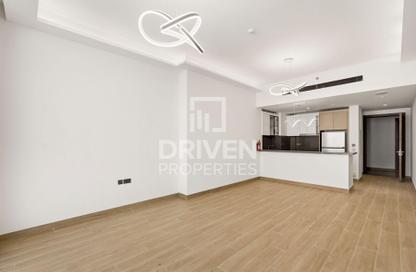 Apartment - 2 Bedrooms - 3 Bathrooms for rent in Westview Garden - District 15 - Jumeirah Village Circle - Dubai