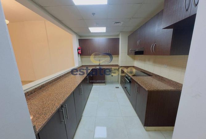 83243913 - Property Image 3