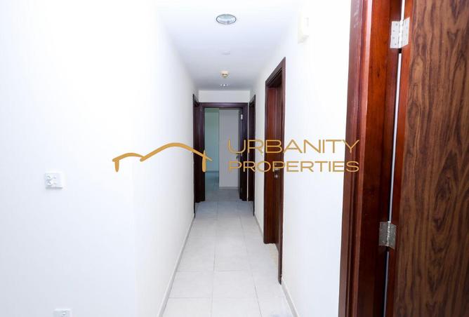 2OpKBbXosEa - Property Image 3