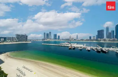 Apartment - 2 Bedrooms - 2 Bathrooms for sale in Palace Beach Residence Tower 1 - Palace Beach Residence - EMAAR Beachfront - Dubai Harbour - Dubai