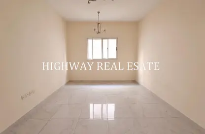 Apartment - 2 Bedrooms - 2 Bathrooms for rent in Muwaileh 29 Building - Muwaileh - Sharjah