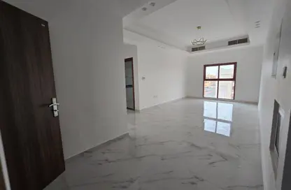Apartment - 2 Bedrooms - 3 Bathrooms for rent in Al Mowaihat 3 - Al Mowaihat - Ajman