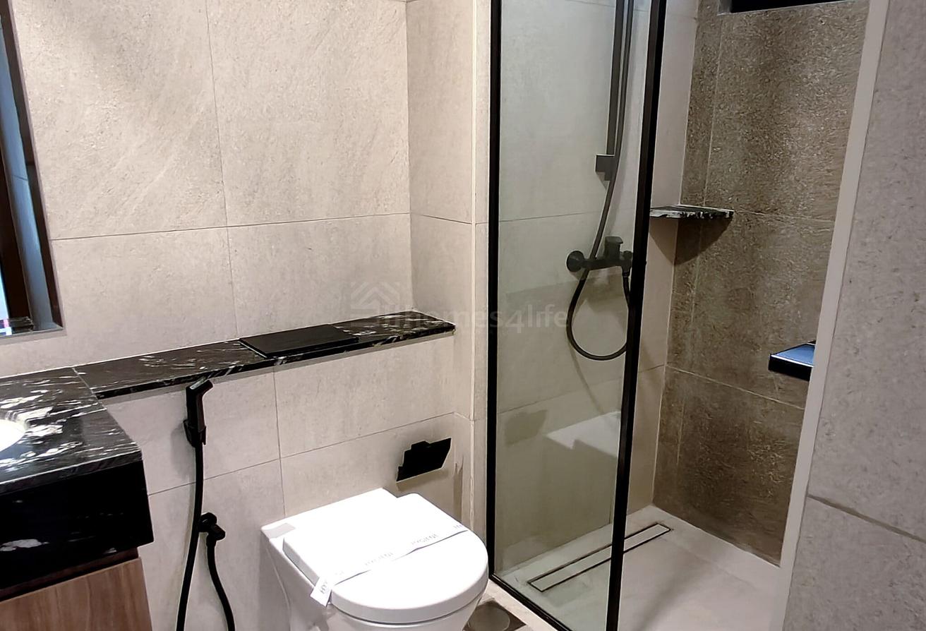 Brand New | 5 Bed + Maid Townhouse | Vacant photo 27