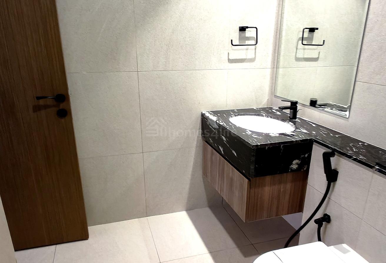 Brand New | 5 Bed + Maid Townhouse | Vacant photo 29