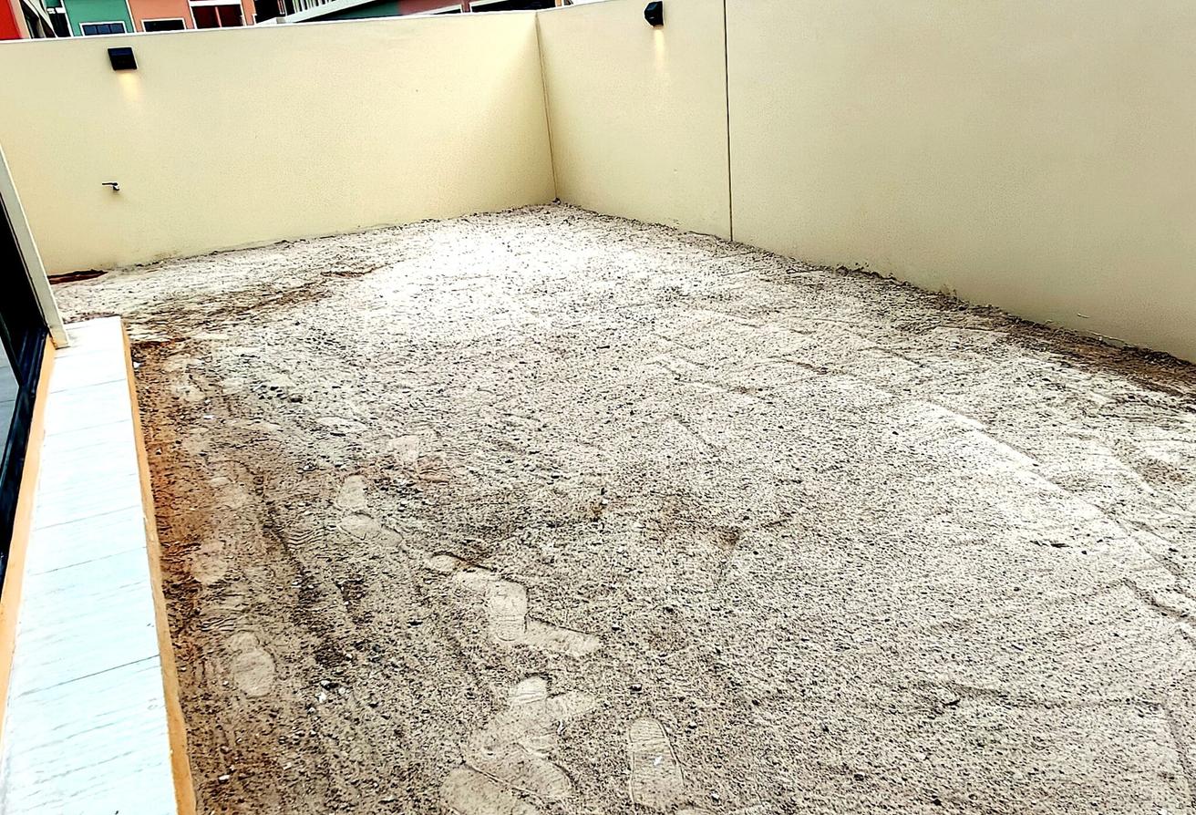 Brand New | 5 Bed + Maid Townhouse | Vacant photo 5