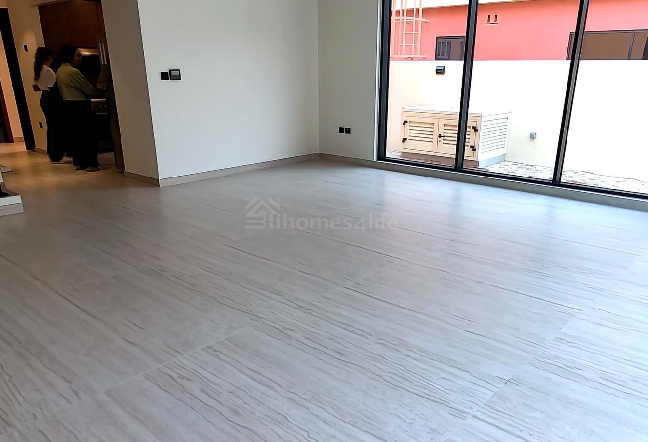 Brand New | 5 Bed + Maid Townhouse | Vacant photo 7
