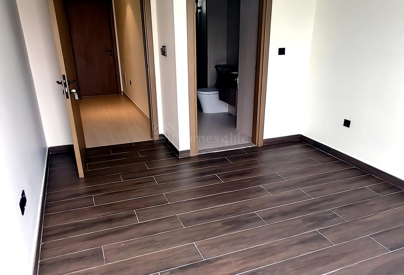 Brand New | 5 Bed + Maid Townhouse | Vacant photo 22