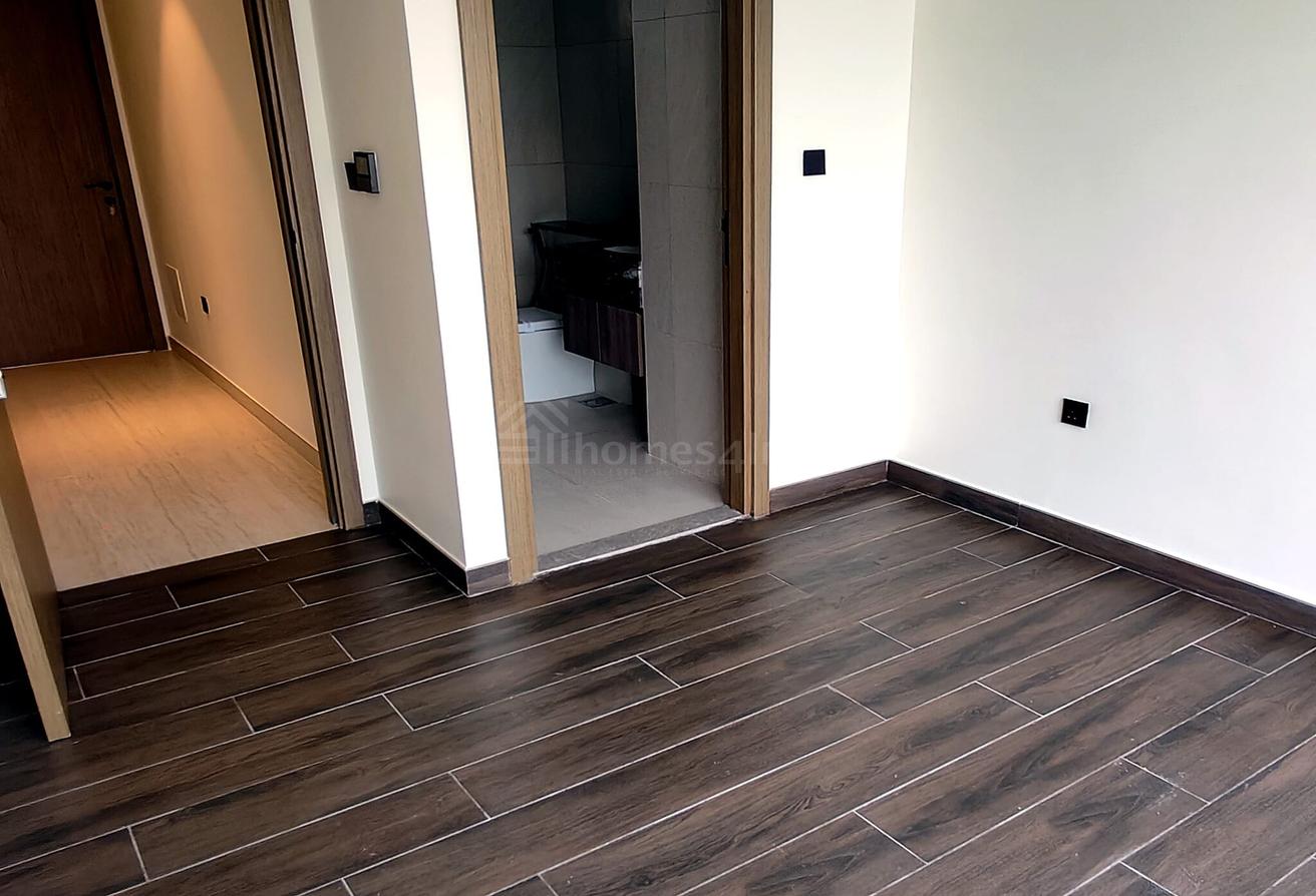 Brand New | 5 Bed + Maid Townhouse | Vacant photo 11
