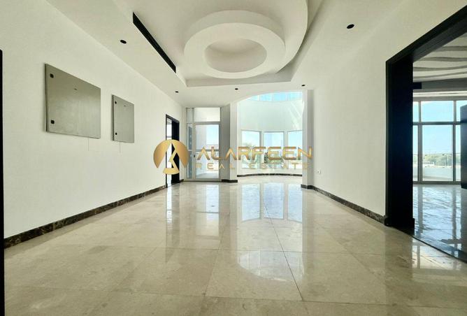 78985555 - Property Image 3