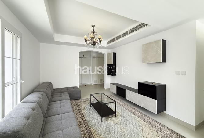 141912562 - Property Image 2