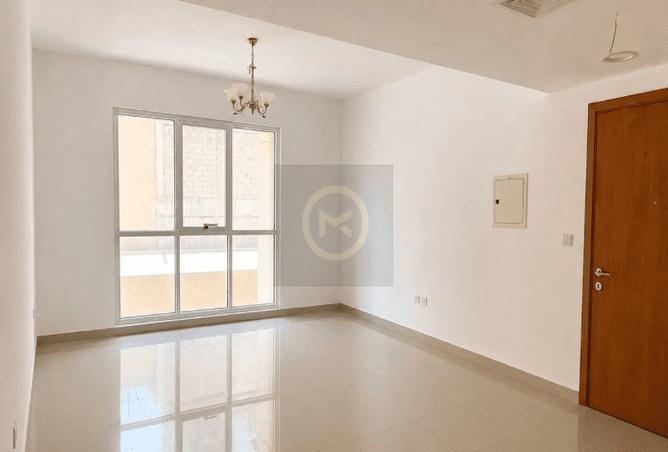 Spacious 1 bedroom| Well maintained| Hot Deal