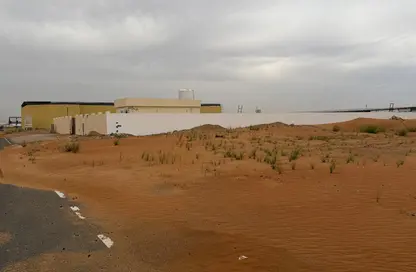 أرض - استوديو للبيع في مدينة القاسمية - الشارقة