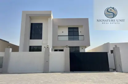 Villa - 5 Bedrooms - 7 Bathrooms for rent in Al Aweer 1 - Al Aweer - Dubai