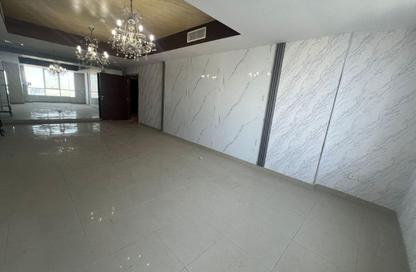 Apartment - 2 Bedrooms - 4 Bathrooms for rent in Al Khan Corniche - Al Khan - Sharjah