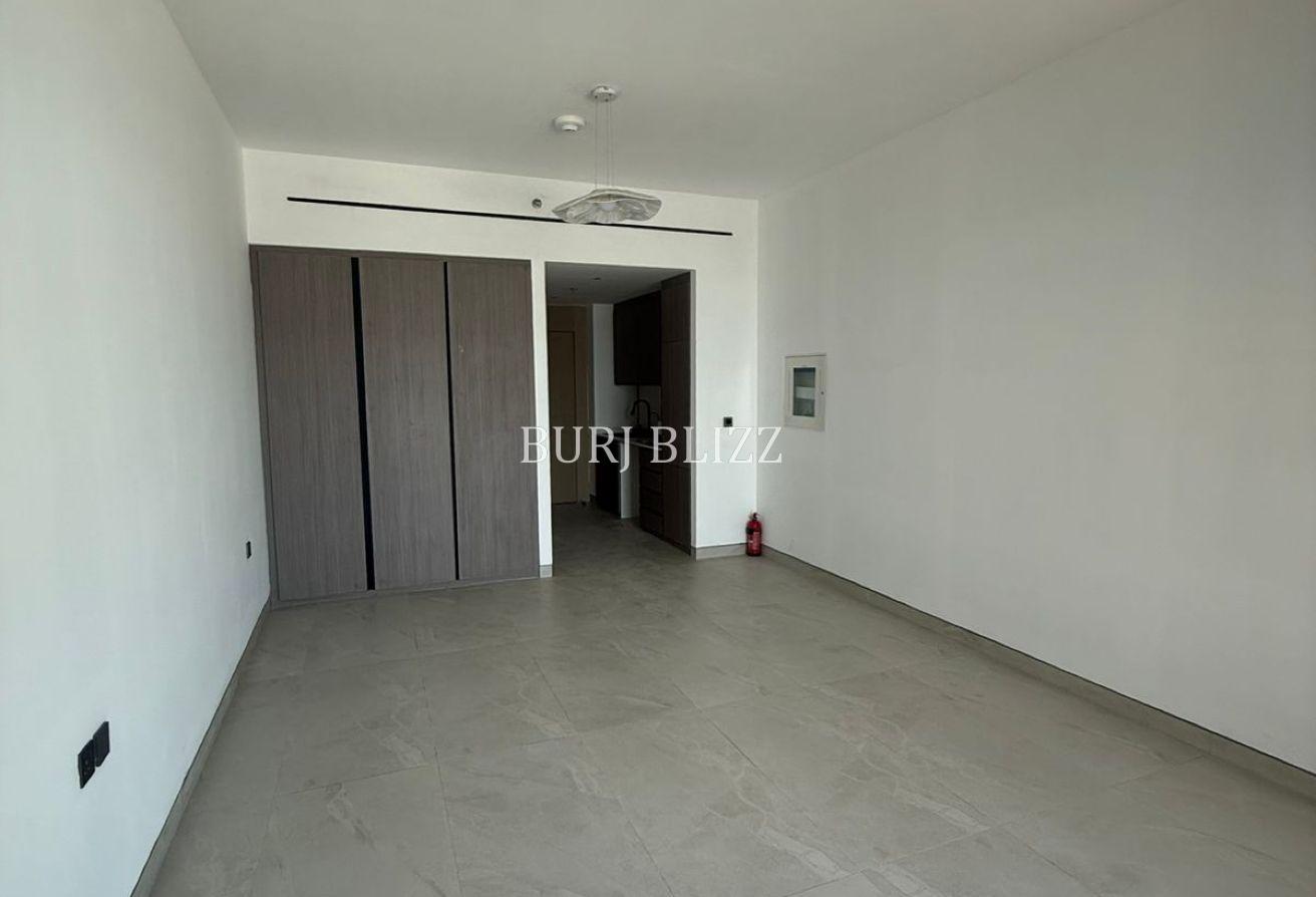 Brand New Studio | Semi-Furnished | Open View photo 2