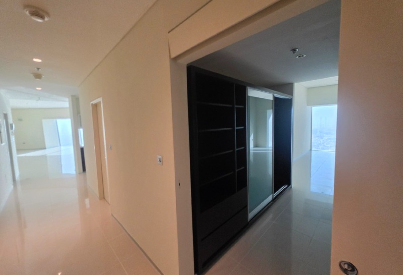 SPACIOUS 2BR | 3 BATHS | HIGH FLOOR gallery image