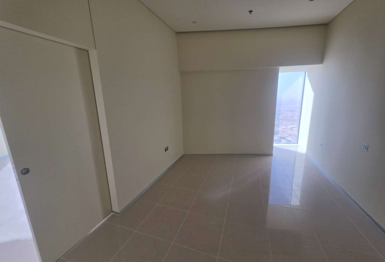 SPACIOUS 2BR | 3 BATHS | HIGH FLOOR gallery image
