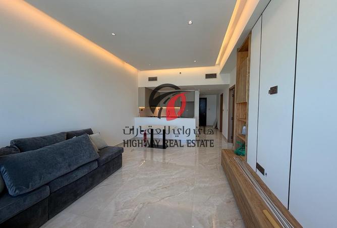 2OiAKHZFJPE - Property Image 2